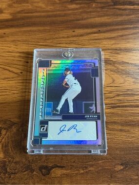 2022 Panini Donruss Joe Ryan Signature Series Auto Purple Holo Twins